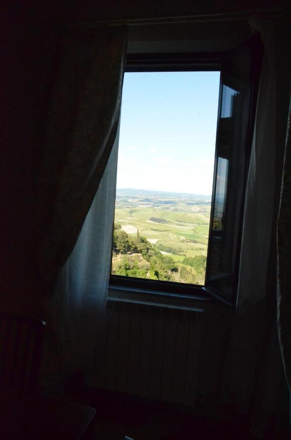 La Terrazza Sull'Alba Daire Montalcino Dış mekan fotoğraf